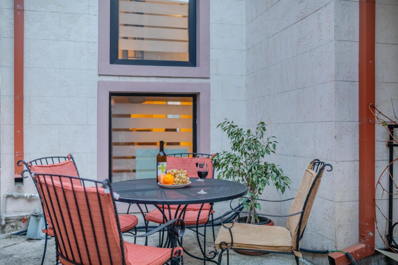 Gala Boutique Hotel كوتايسي المظهر الخارجي الصورة