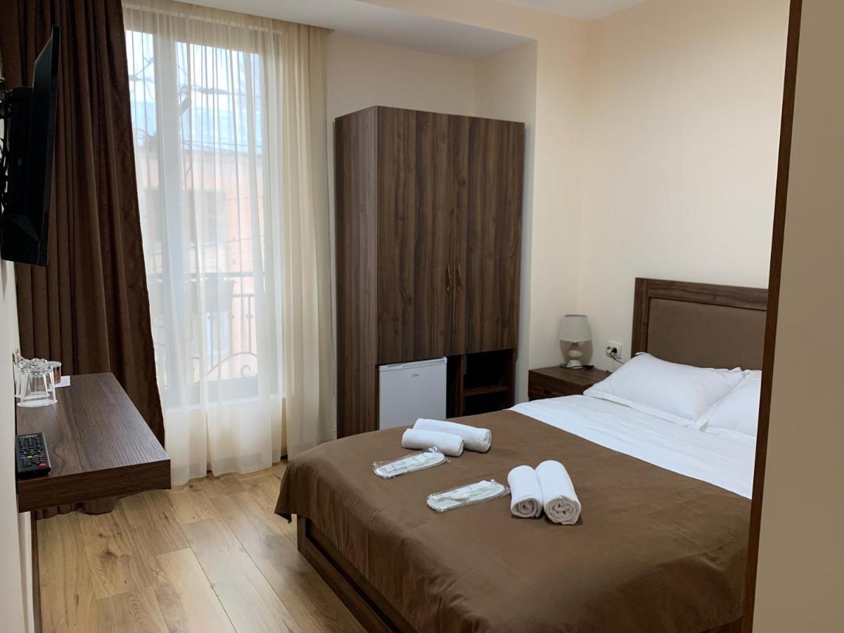 Gala Boutique Hotel كوتايسي المظهر الخارجي الصورة
